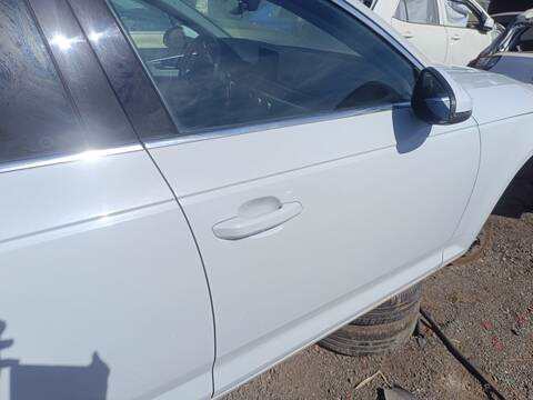 Puerta Delantera Derecha Audi A4 DESIGN AVANT 150CV 110KW