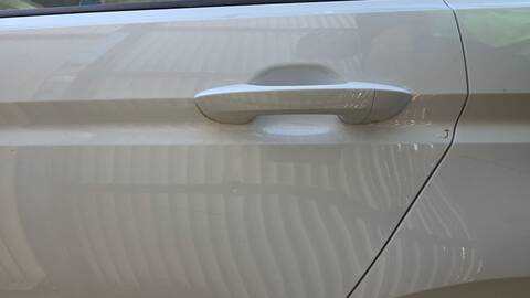 Maneta Exterior Trasera Izquierda Volkswagen Touran EDITION BMT 116CV 85KW