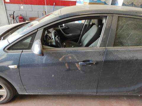 Puerta Delantera Izquierda Opel Astra A17DTR BERLINA