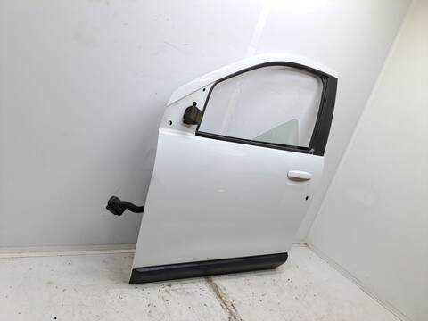 Foto 3ª: Puerta Delantera Izquierda Dacia Lodgy LAUREATE 107CV 79KW [K9K E6] (2016)