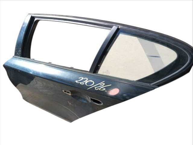 Foto 2ª: Puerta Trasera Izquierda Bmw Serie 1 114 120 D 163CV (2003)