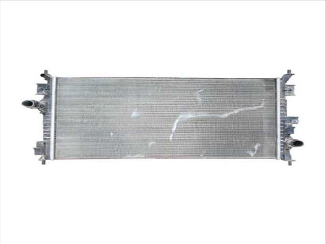 Foto 2ª: Radiador Motor Peugeot 3008 1.2 THP/ PURETECH 130 MRHNSM MRHNSU MRHNSJ MRHNYW ... (2016)