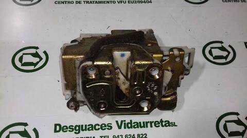 Foto 2ª: Cerradura Puerta Delantera Izquierda Nissan Navara 2.5 TD 16V CAT 133CV 98KW PICK-UP D22) [YD25] (2004)