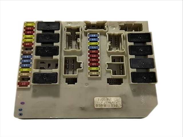 Caja Reles Fusibles Renault Clio 1 16V 75CV