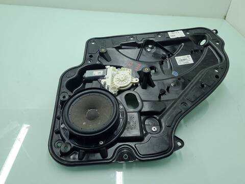 Elevalunas Manual Trasero Derecho Volkswagen Golf GTI 211CV 155KW