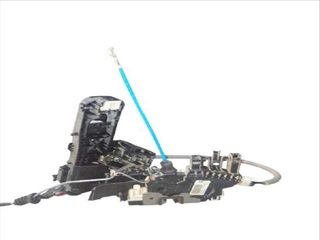 Foto 2ª: Cerradura Puerta Delantera Izquierda Mercedes Clase A 140 A 180 CDI - D 176.012) (2012)