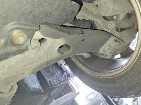 Brazo Suspension Delantero Izquierdo Volvo V40 MOMENTUM 114CV 84KW