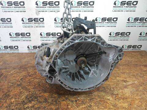 Foto 1ª: Caja Cambios Renault Master CAMION (2003)