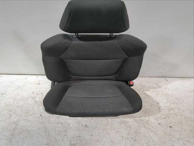 Foto 2ª: Asiento Delantero Derecho Toyota Rav4 2.0 MXAA52) 175CV [M20A-FKS] (2018)