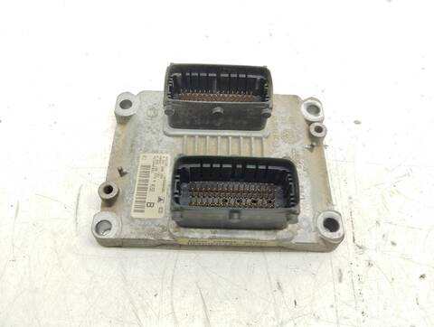Centralita Motor ECU Fiat Stilo 1.4 16V ACTIVE 05.2004 ) 95CV 70KW