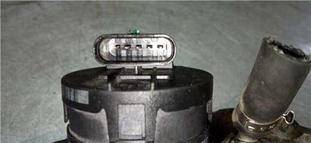 Foto 3ª: Valvula EGR Bmw X1 D DRIVE (E84) [N47 D20 C]