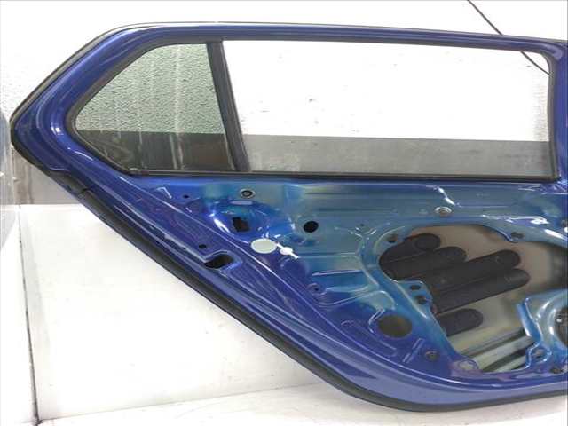 Puerta Trasera Izquierda Volkswagen Golf 320 CV 235KW
