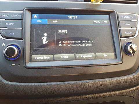 Foto 2ª: Sistema GPS Hyundai i20 ESSENCE 101CV 74KW [G3LC] (2018)