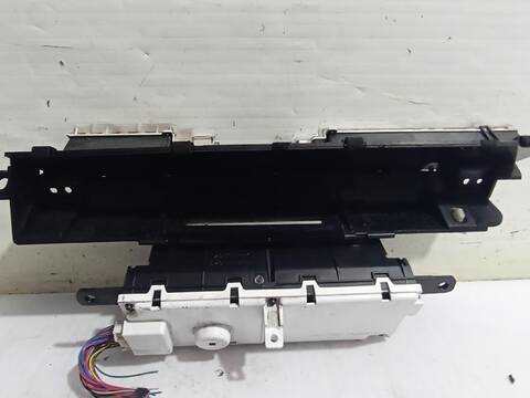 Foto 2ª: Pantalla Multifuncion Toyota Prius BASIS AUT. 78CV [1NZFXE] (2003)