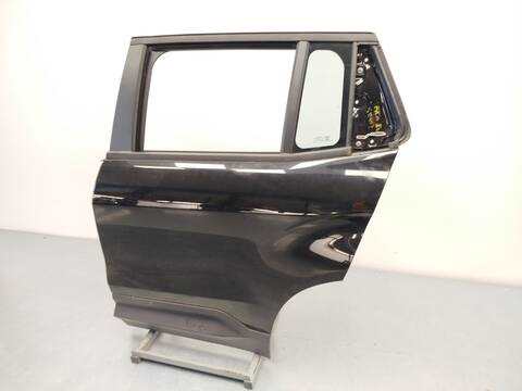 Foto 3ª: Puerta Trasera Izquierda Jeep Avenger 156CV 115KW [HN05] (2024)