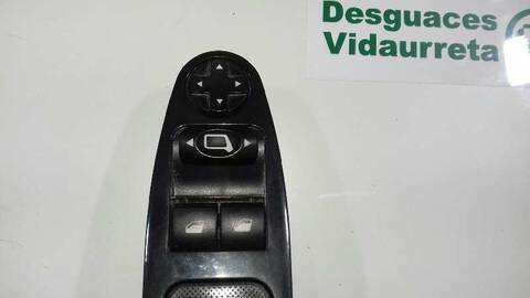 Foto 2ª: Botonera Elevalunas Suzuki Jimny TECHO METALICO 82CV 60KW [M13A] (2001)