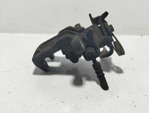 Foto 3ª: Pedal Embrague Honda Civic 1.8 COMFORT 140CV [R18A2] (2005)