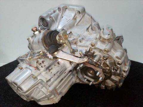 Foto 3ª: Caja Cambios Toyota Camry 2.0 SV21_) 128CV [3S-FE] (1990)
