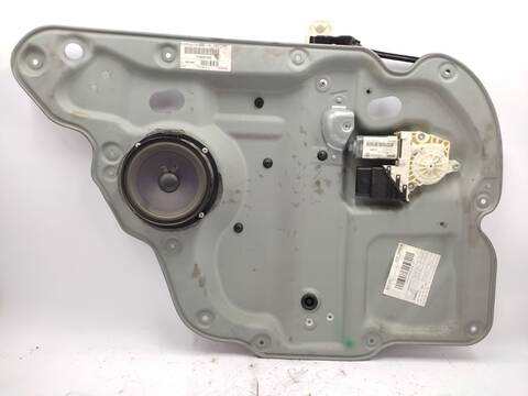 Elevalunas Manual Trasero Izquierdo Volkswagen Touran 1.9 TDI 100CV 74KW
