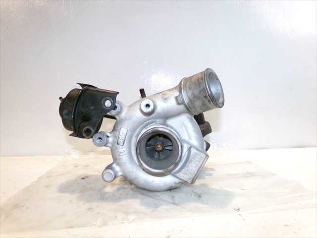 Foto 1ª: Turbocompresor Mitsubishi ASX 1.8 D 2010-2012 [4N13] (2012)