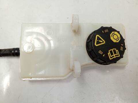 Foto 2ª: Deposito Liquido Frenos Ford C Max 1.5 TDCI 95CV 70KW II DXA/CB7 DXA/CEU) [XXDA,XXDC,XXDD] (2017)