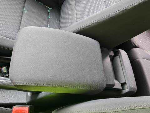 Foto 1ª: Consola Central Volkswagen Golf GT BERLINA 170CV 125KW [BLG] (2006)
