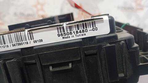 Foto 3ª: Caja Reles Fusibles Citroen Xsara 1.6 HDI 90 EXCLUSIVE PICASSO 90CV 66KW [9HX] (2006)