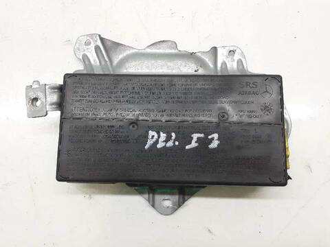 Foto 2ª: Airbag Lateral Delantero Izquierdo Mercedes Clase S 220 500 220.075) BERLINA 306CV 225KW [M113960] (2002)