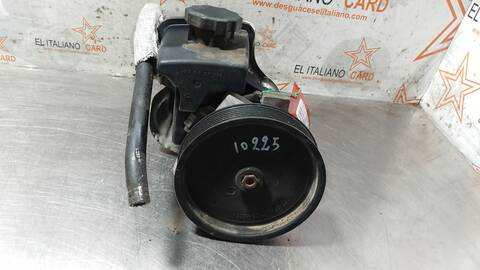 Foto 1ª: Bomba de Direccion Mercedes Clase C 160 180 COMPRESSOR 203.046) BERLINA 143CV 105KW [M271946] (2004)