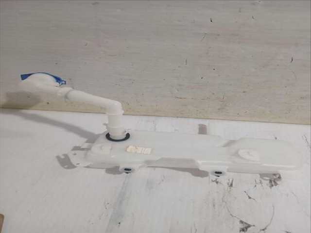 Foto 2ª: Deposito Limpiaparabrisas Peugeot Rifter 1.5 BLUEHDI 100 102CV [YHT (DV5RCF) YHY (DV5RD)] (2018)