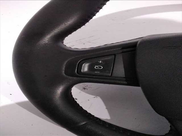 Foto 4ª: Volante Renault Megane 1.5 DCI MEGANE III [K9K] (2011)