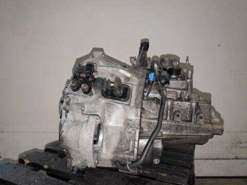 Foto 2ª: Caja Cambios Nissan X-Trail YD22 T30) (2004)