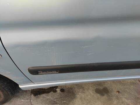 Foto 3ª: Puerta Delantera Izquierda Citroen Berlingo RHY (2003)