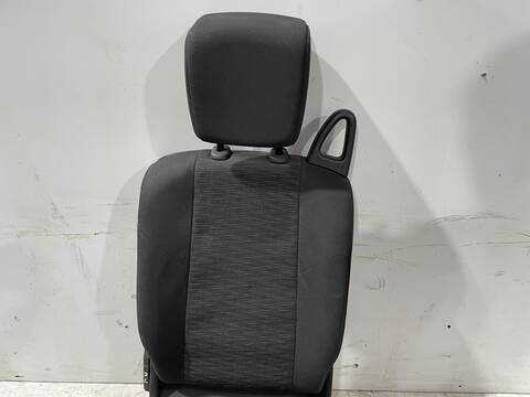 Foto 3ª: Asientos Traseros Renault Scenic GRAND CONFORT DYNAMIQUE 131CV 96KW [F9Q818] (2007)