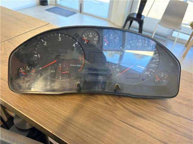 Cuadro de Instrumentos Audi A6 