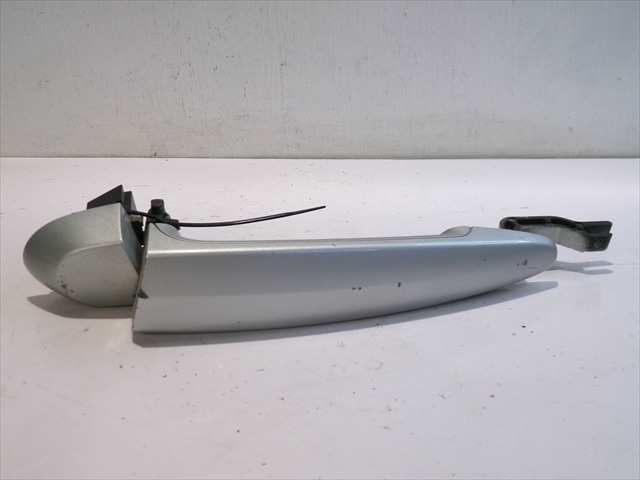 Maneta Exterior Delantera Derecha Bmw Serie 1 120 2.0 D E82 COUPE 2007-2013