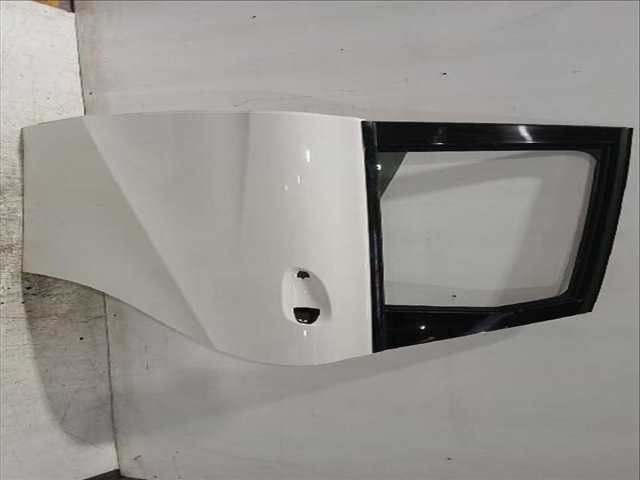 Foto 2ª: Puerta Trasera Izquierda Mercedes Clase B 150 B 180 CDI - D 246.212) 109CV [OM 607.951 (K9K)] (2011)