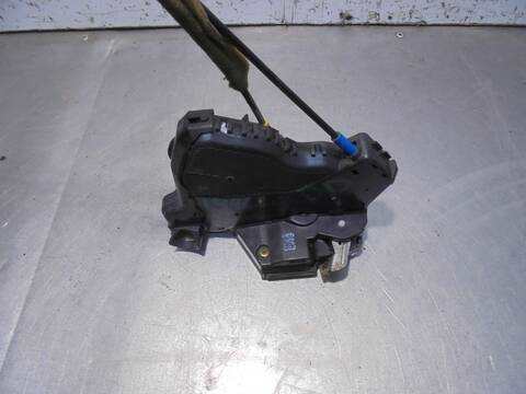 Foto 3ª: Cerradura Puerta Delantera Derecha Toyota Corolla 2.0 D-4D LUNA 116CV 85KW [1CDFTV] (2005)