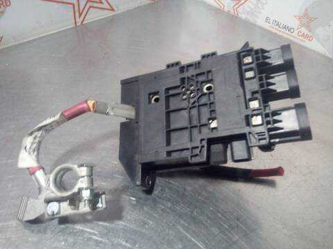 Foto 2ª: Caja Reles Fusibles Renault Megane LIFE BERLINA 116CV 85KW III BERLINA 5 P [H5F F4] (2016)