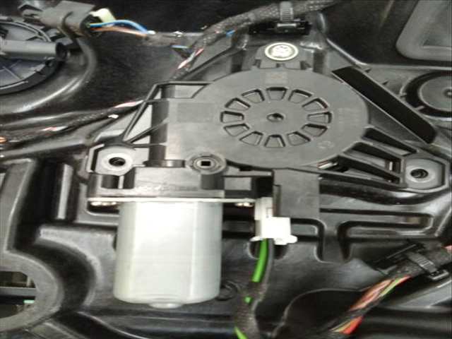 Foto 3ª: Elevalunas Eléctrico Trasero Izquierdo Mercedes Clase GLE 400 2.9 TD 330CV 243KW SUV V167 AUT. 4-MATIC 167.123) OM656.929 [OM 656.929] (2019)