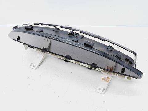Cuadro de Instrumentos Toyota Yaris 1.4 TD CAT 90CV 66KW