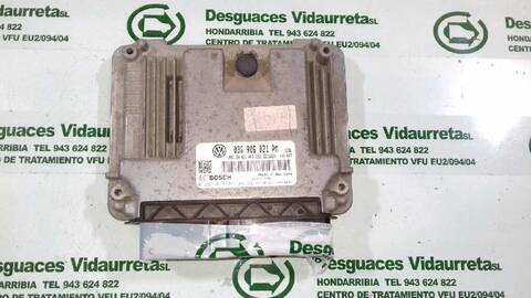 Centralita Motor ECU Volkswagen Golf 1.9 TDI BERLINA 105CV 77KW