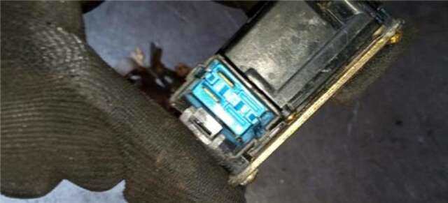 Foto 3ª: Cerradura Puerta Delantera Derecha Daewoo Matiz 0.8 [F8CV]