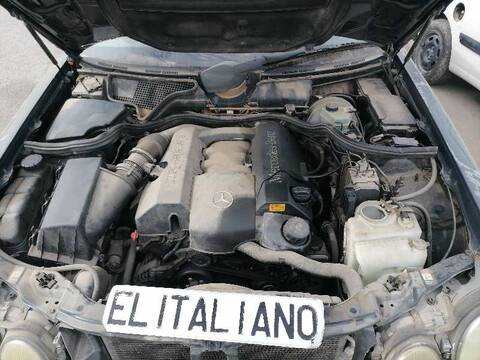 Foto 1ª: Motor Completo Mercedes Clase E 180 240 210.061) BERLINA 170CV 125KW [M112911 MB] (2000)