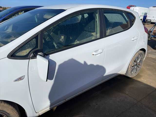 Foto 2ª: Puerta Delantera Izquierda Kia Ceed 1.4 G 100cv [G4LC] (2018)