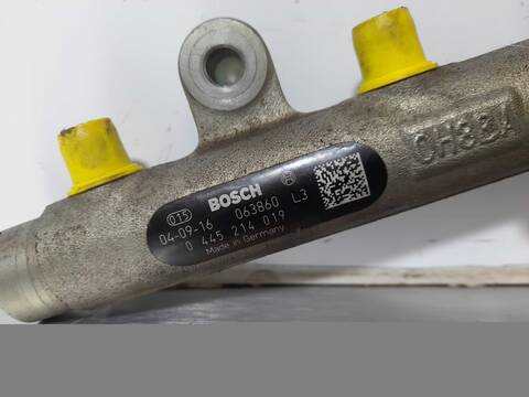 Foto 3ª: Rampa Inyectora Peugeot 307 XS 90CV 66KW [RHY] (2005)
