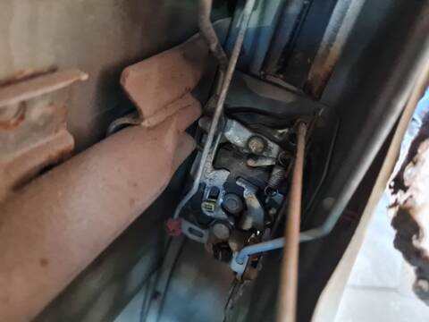Cerradura Puerta Delantera Derecha Suzuki Santana V04V 87CV