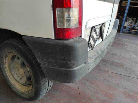 Foto 3ª: Paragolpes Trasero Citroen Berlingo 9HW (2007)