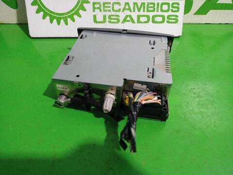 Foto 3ª: Sistema Audio Radio CD Renault Scenic GRAND EMOTION 112CV [K4M812] (2003)