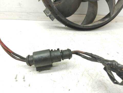 Foto 3ª: Electroventilador Aire Acondicionado Volkswagen Passat ADVANCE BERLINA 130CV 96KW [AVF] (2004)